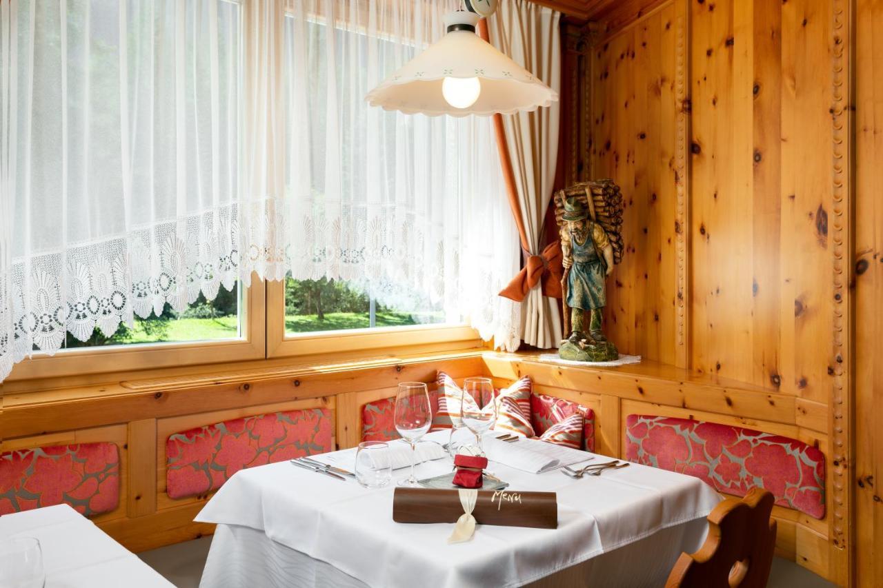 Hotel Gries カナツェーイ エクステリア 写真