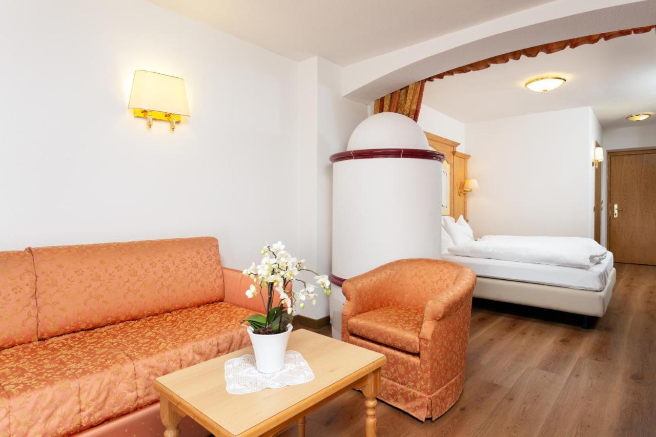 Hotel Gries カナツェーイ エクステリア 写真